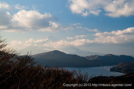 箱根天閣台から富士山を望む